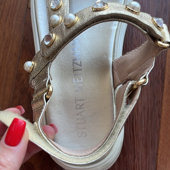 Stuart Weitzman Zoelie Beaded Metallic Gold Leather Platform Sandals - Picture 5 of 10
